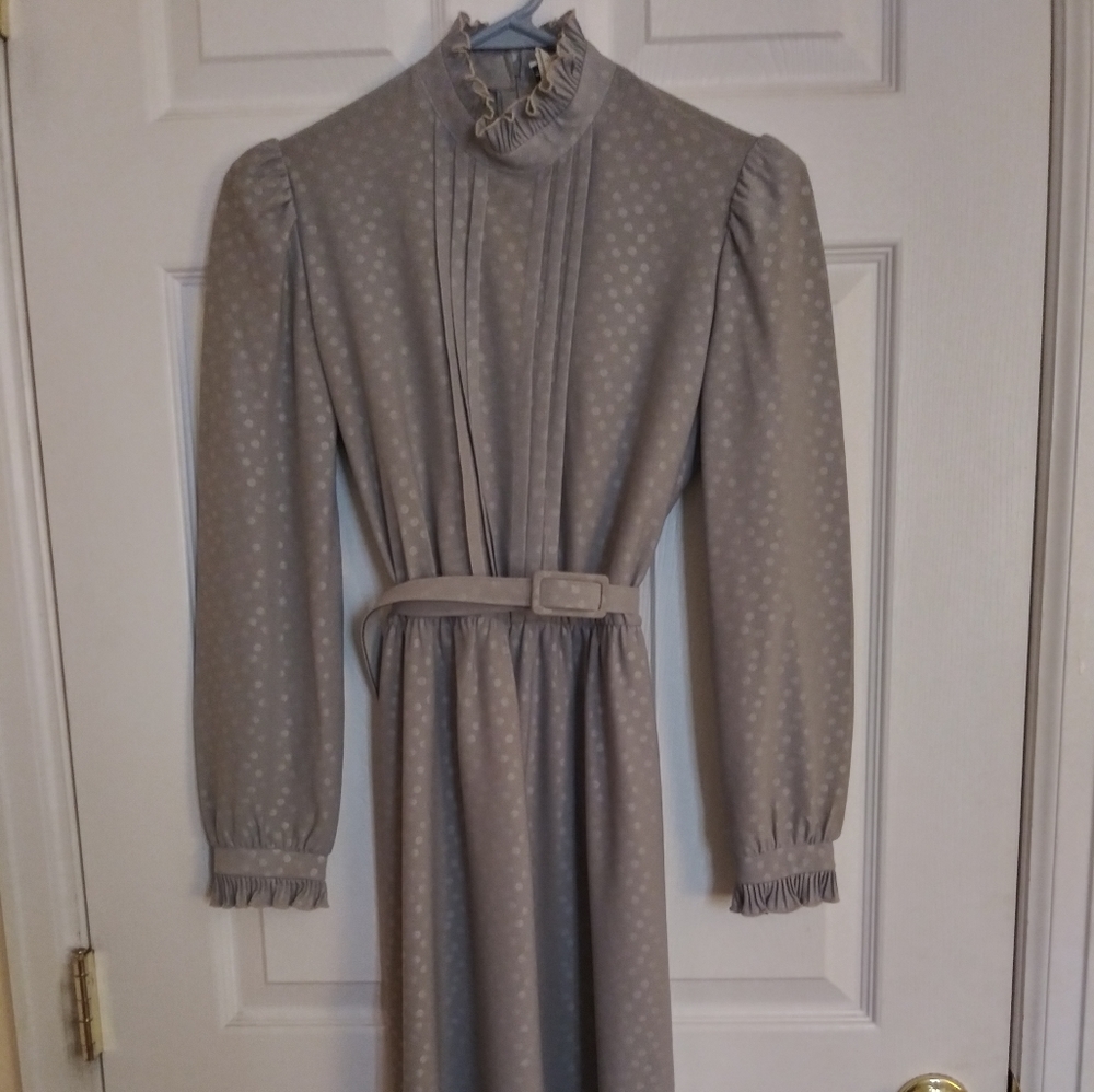 VINTAGE Polka dot dress